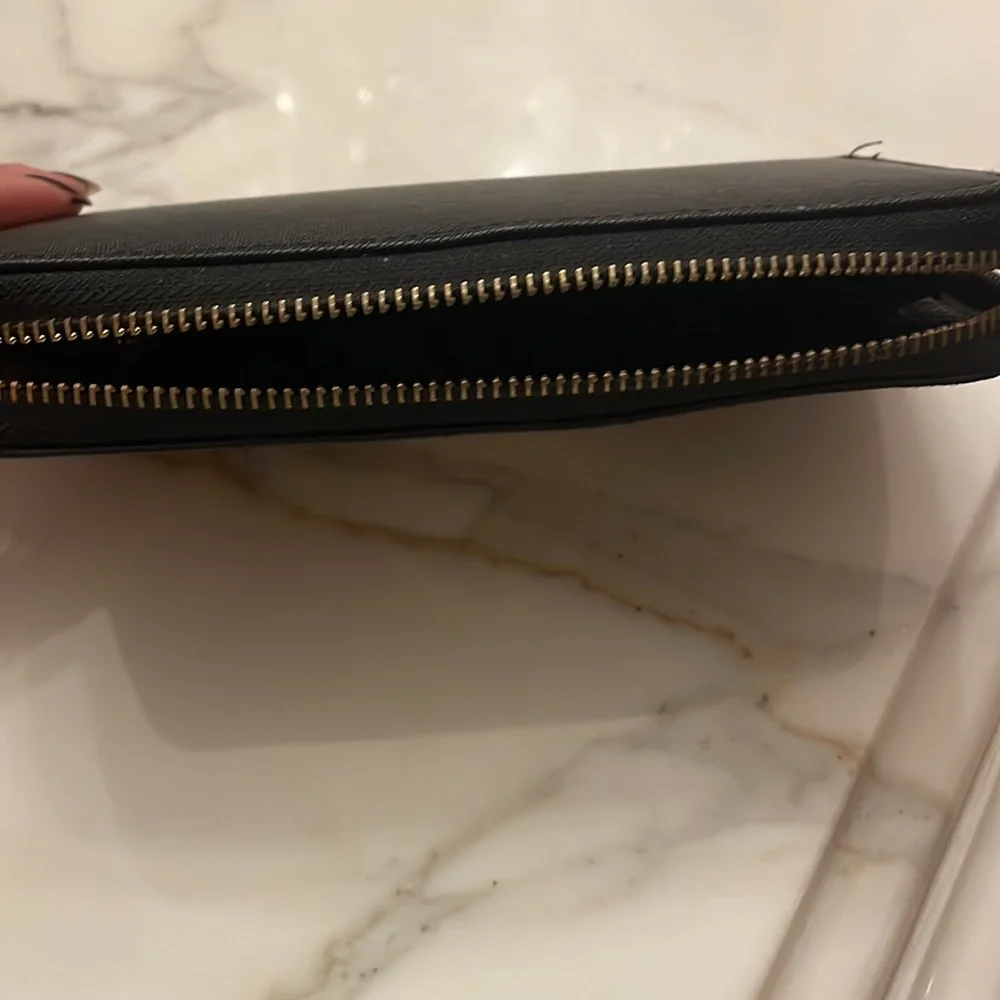 Vintage Tory Burch black leather wallet - Picture 5 of 12